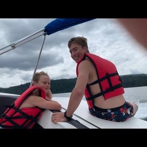 Meet your Posher, Isaac